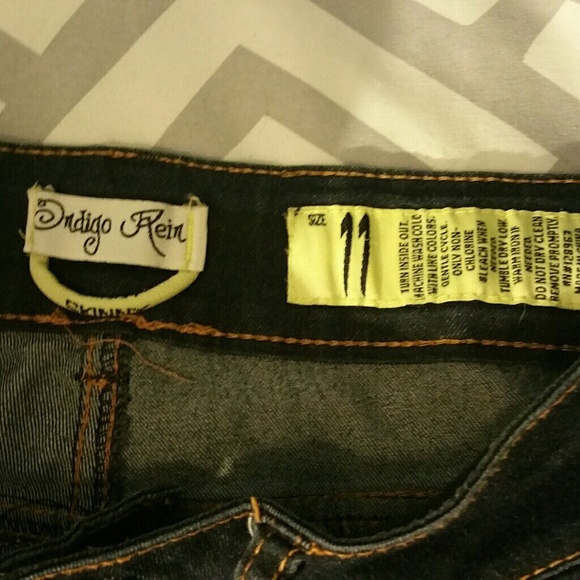 Dark denim jeans - Picture 2 of 3